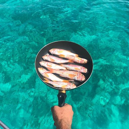 Il Cubo, Monovano Col Mare Su Tre Fronti. Favignana Buitenkant foto